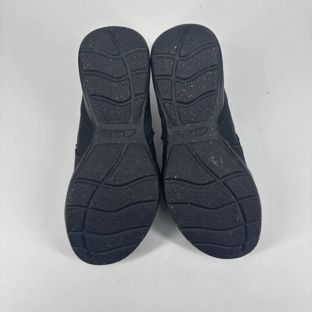 Clarks Roseville Dot Loafers Women's‎ US 5.5 Black Leather Comfort Slip-On Shoes